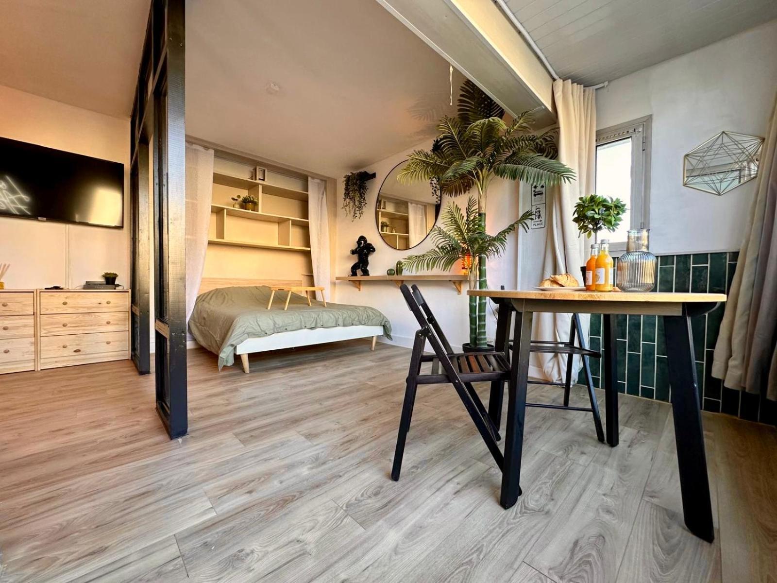 Апартаменти Splendide Loft Jacuzzi Et Cinema - Cap D'Агд Екстер'єр фото